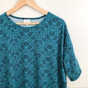 Closet closing 4/15, make offer! LuLaRoe Graphic Chevron Teal and Black Irma S